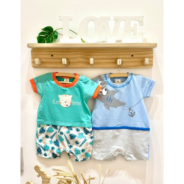 Kit 2 Macacões Bebê Curto Calor Banho de Sol Menino Tubarão